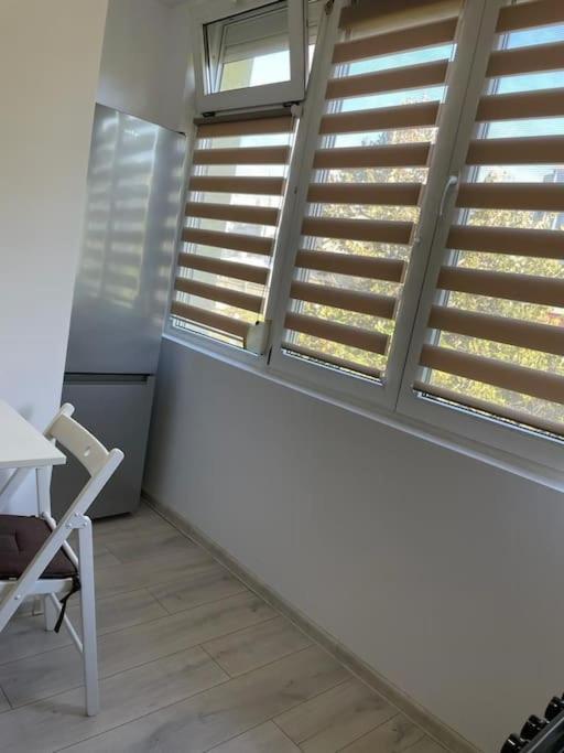 Mav Bucharest Apartment ภายนอก รูปภาพ